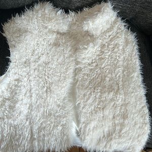 Off white fuzzy vest